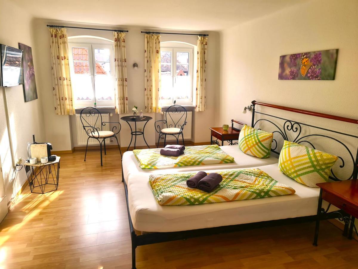 Gaestehaus Zum Weinbauer Rhodt unter Rietburg Ngoại thất bức ảnh