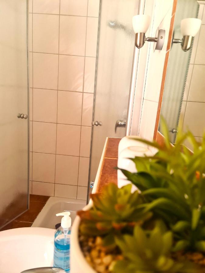 Gaestehaus Zum Weinbauer Rhodt unter Rietburg Ngoại thất bức ảnh